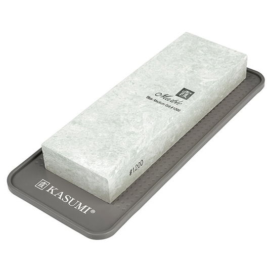 Kasumi Medium Whetstone with Silicone Mat