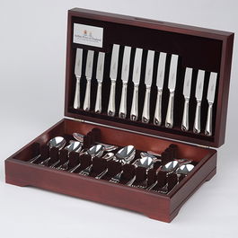 Arthur Price of England Britannia Sovereign Silver Plate 44 Piece Canteen FREE Six Tea Spoons
