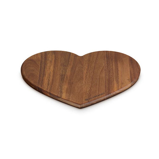 Le Creuset L`Amour Heart Collection 33cm Acacia Wood Heart Serving Board