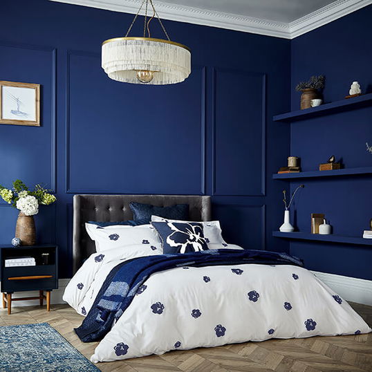 Ted Baker Magnolia Fil Coupe Duvet Cover Super King Size White & Navy