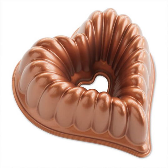 Nordic Ware Elegant Heart Bundt