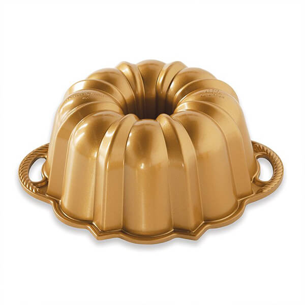 Nordic Ware Anniversary 6 Cup Bundt Pan