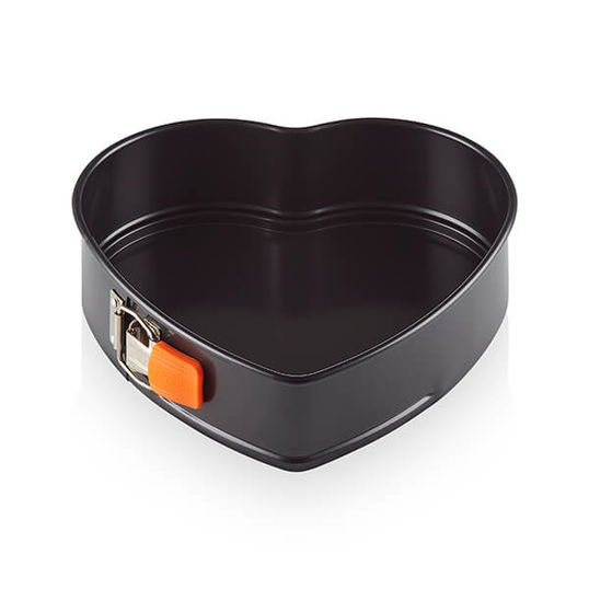 Le Creuset L`Amour Heart Collection 25cm Springform Heart Cake Tin
