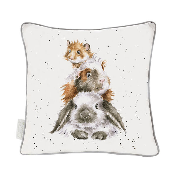 Wrendale Designs Piggy In The Middle Cushion