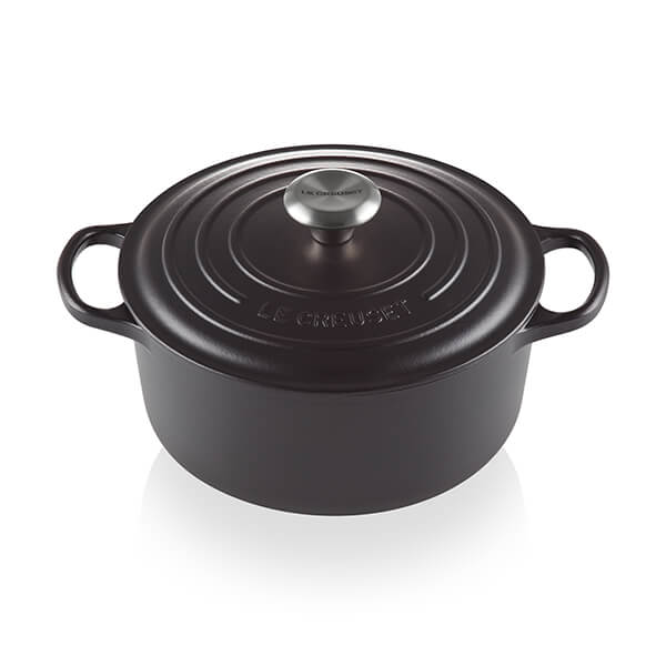 Le Creuset Signature Satin Black Cast Iron 26cm Round Casserole