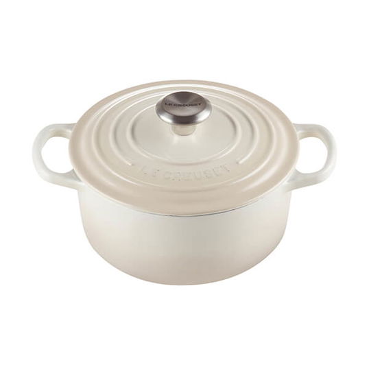 Le Creuset Signature Meringue Cast Iron 26cm Round Casserole