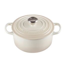 Le Creuset Signature Meringue Cast Iron 28cm Round Casserole