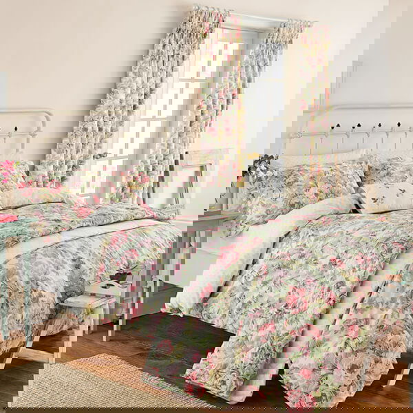 Sanderson Options Amelia Rose Duvet Cover Set Double Pink and Lilac