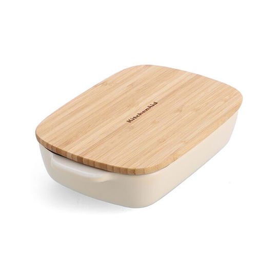 KitchenAid Almond Cream Small 20cm Stoneware Rectangular Dish with Bamboo Lid