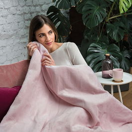 Dreamland Snuggle Up Warming Throw Soft Pink