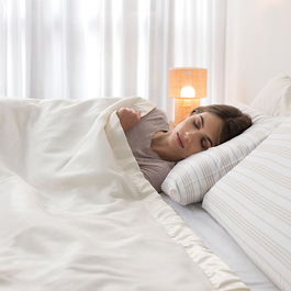 Dreamland Peaceful Dreams Warming Over Blanket Double Dual Control Ivory