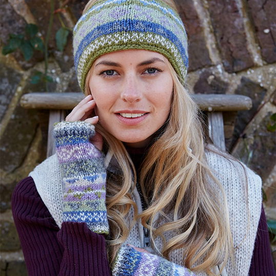Pachamama Finisterre Olive Headband & Handwarmers Set