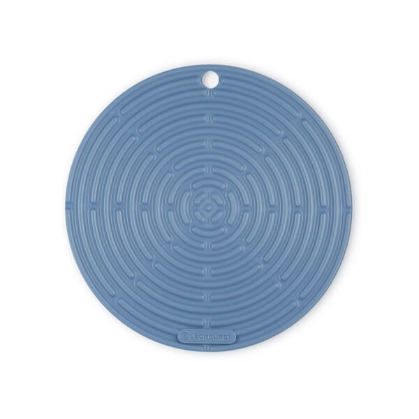 Le Creuset Chambray Round Cool Tool