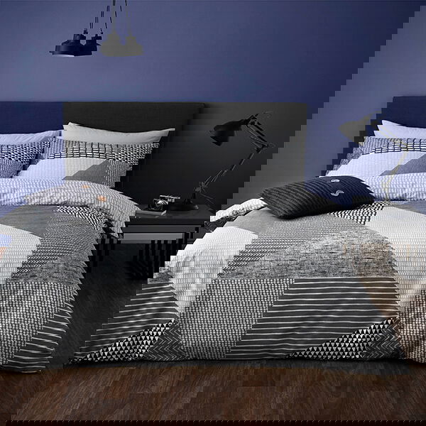 Catherine Lansfield Larsson Geo King Duvet Set Grey