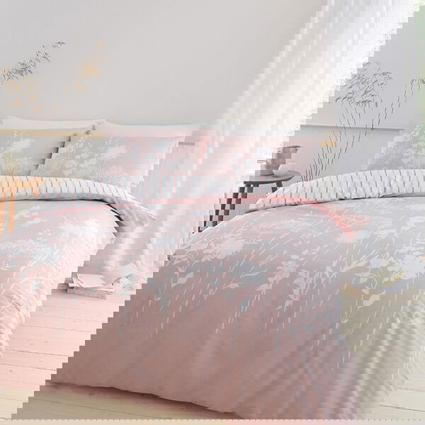 Catherine Lansfield Meadowsweet Floral King Duvet Set Blush