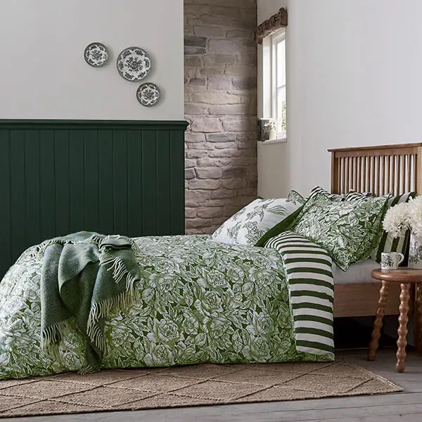 Burleigh For Bedeck Hibiscus Duvet Cover Set King Size Green