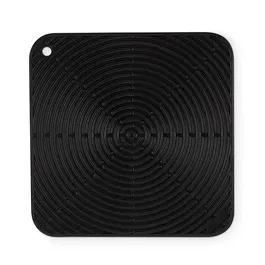Le Creuset Black Onyx Cool Tool Counter Protector